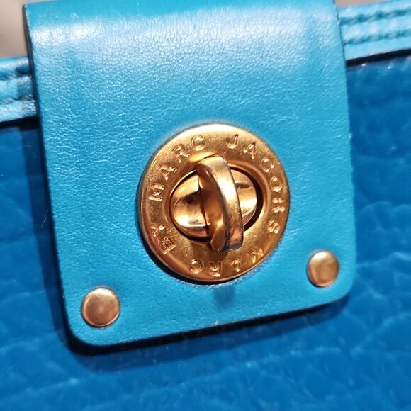 RARE Marc By Marc Jacobs Turquoise Leather&Patent Turnlock Carteira Azul Wallet - Picture 2 of 9